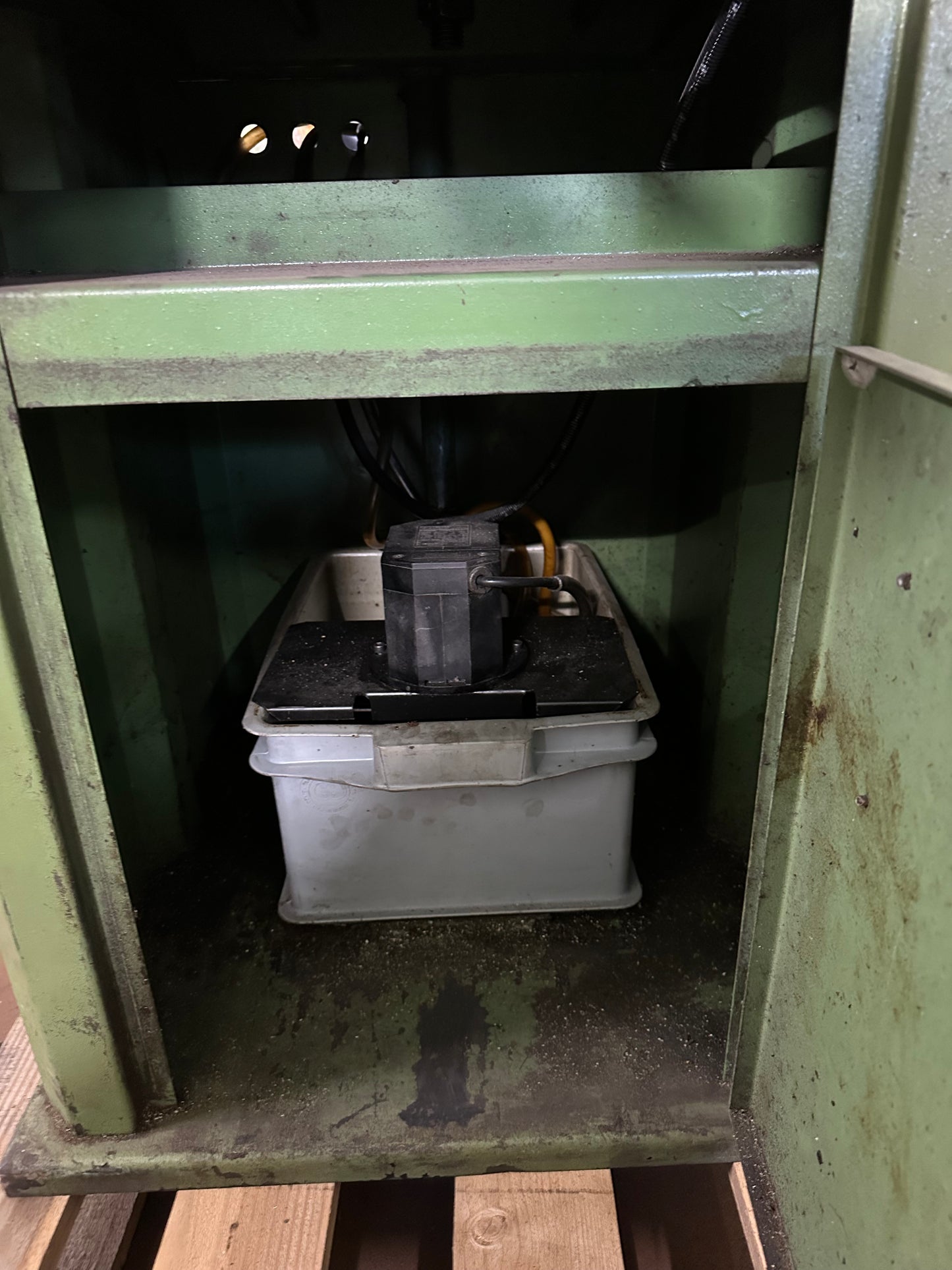 Segatrice a nastro FMB – 380V usata il Metalmeccanico Di M