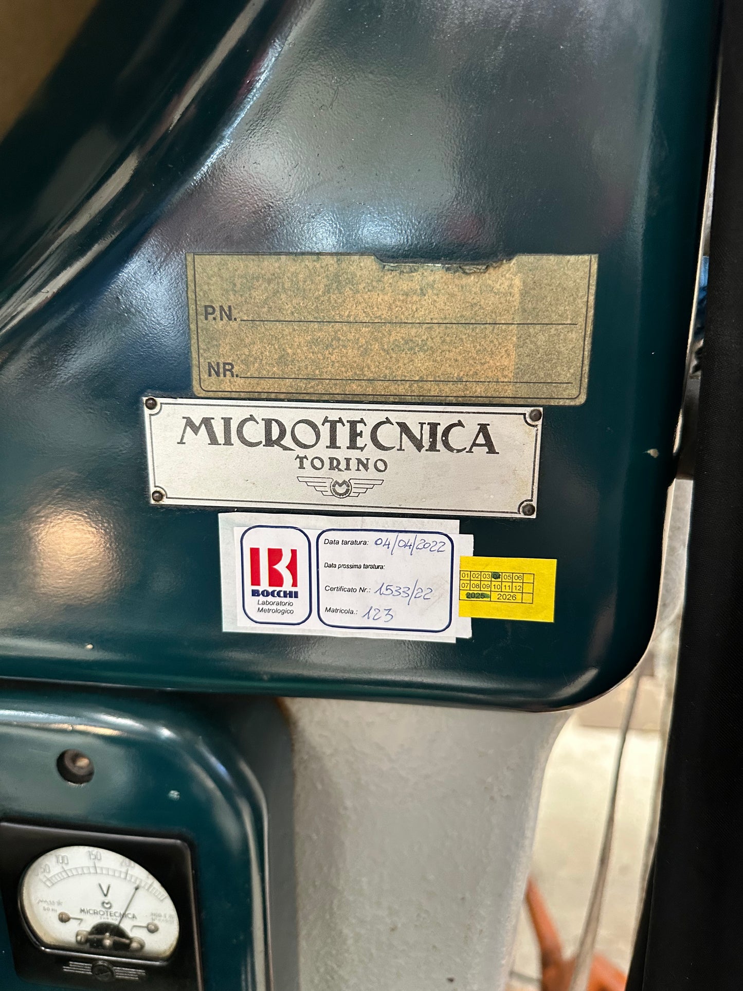 Proiettore di Profili Ottico MICROTECNICA Torino con Visualizzatore FAGOR – Usato - LIQUIDAZIONE AZIENDALE il Metalmeccanico Di M