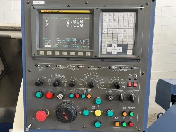 Tornio cnc 2 assi DIAMOND SJ 22 usato