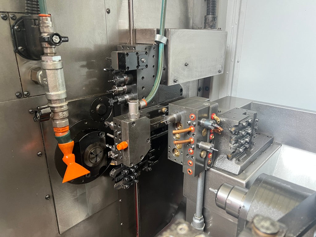 Tornio cnc a fantina mobile GILDEMEISTER SPEED 20-8 LINEAR usato
