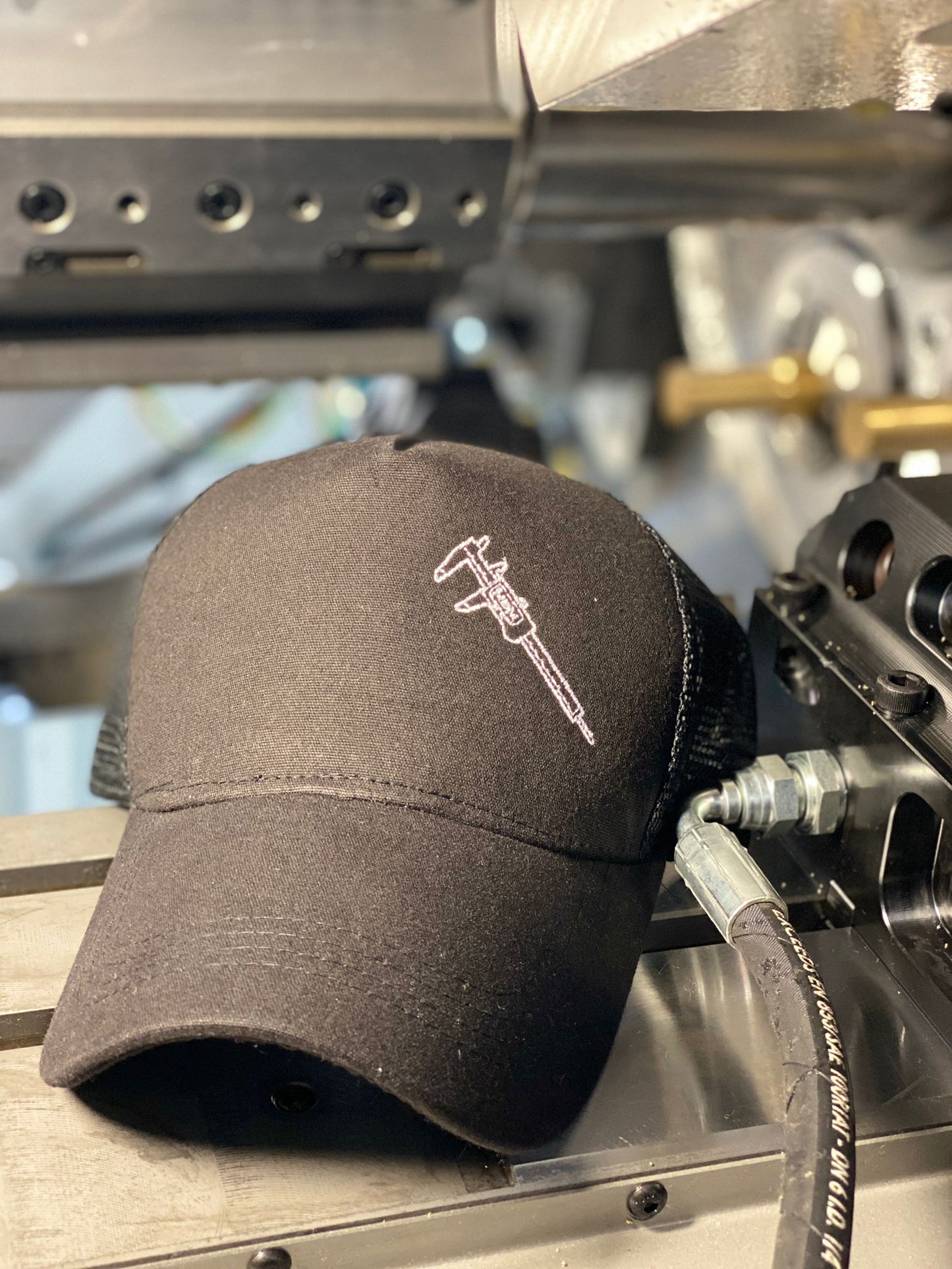 Cappello uomo "calibro" il Metalmeccanico Di M