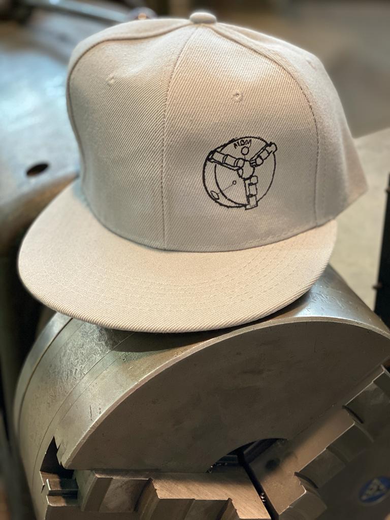 Cappello uomo visiera piatta "mandrino"