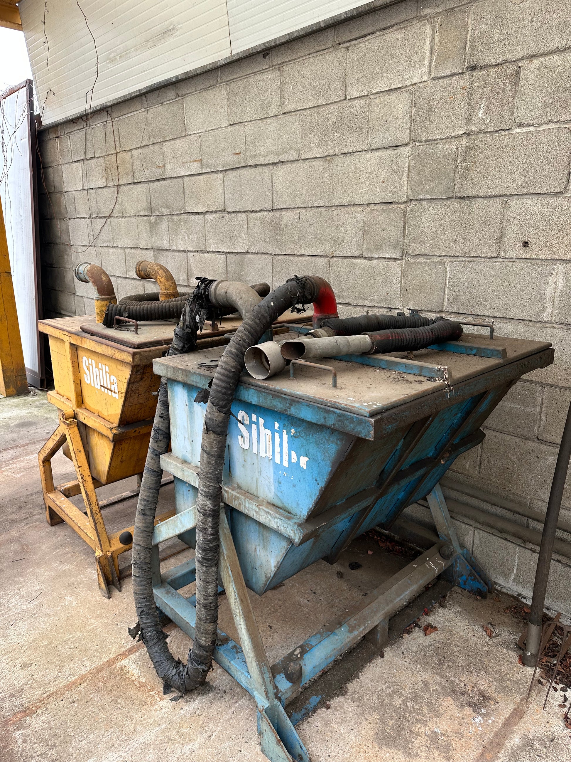 Aspiratori industriali SIBILIA per recupero liquidi da macchine utensili il Metalmeccanico Di M