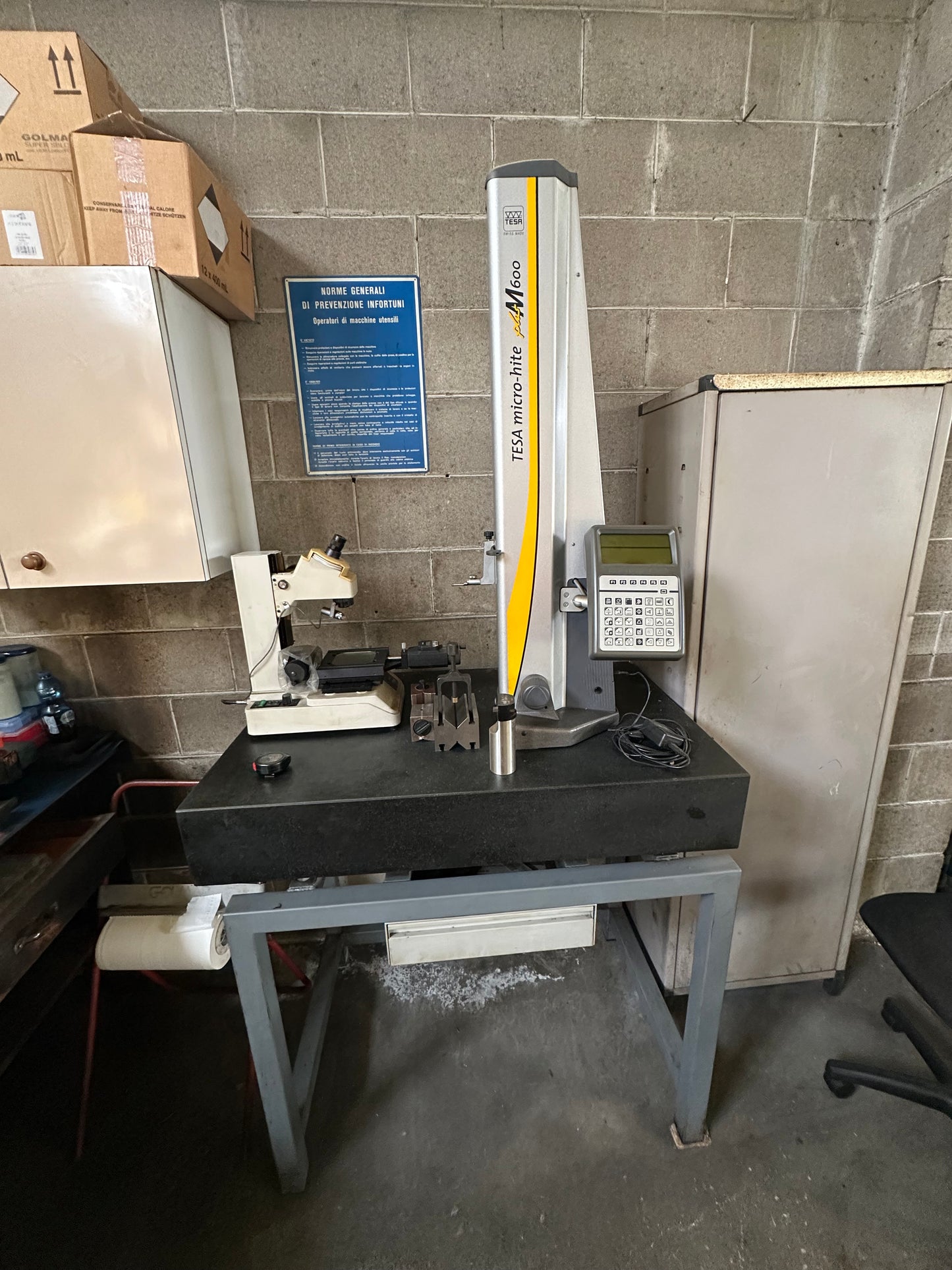 Altimetro TESA Micro-Hite Plus M600 usato con piano di riscontro in granito il Metalmeccanico Di M