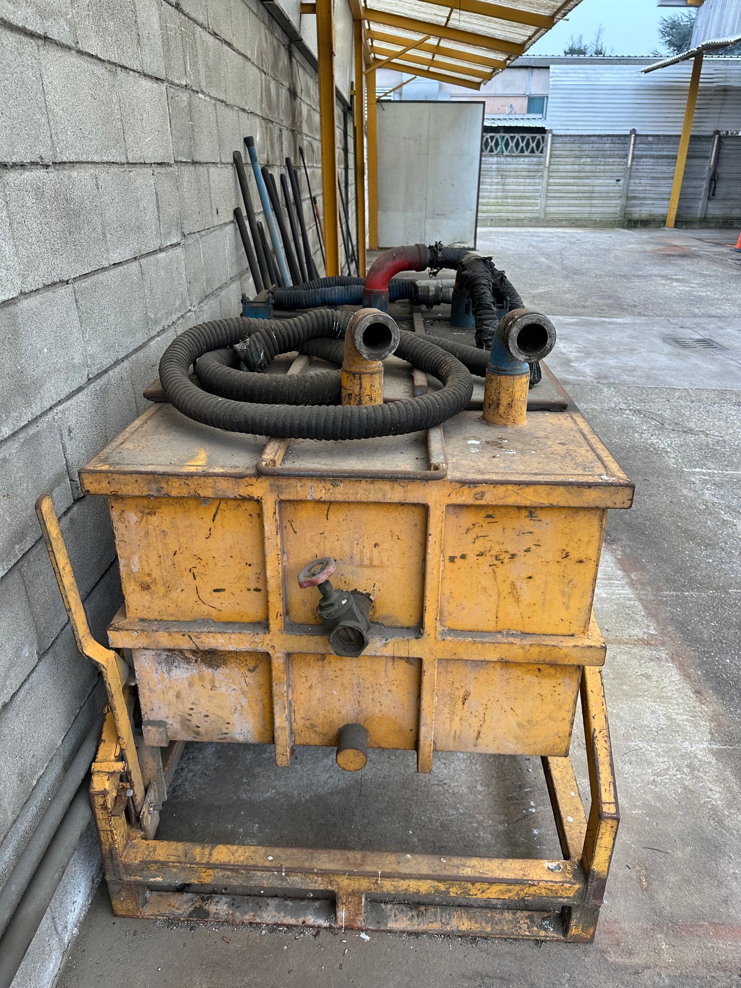 Aspiratori industriali SIBILIA per recupero liquidi da macchine utensili il Metalmeccanico Di M