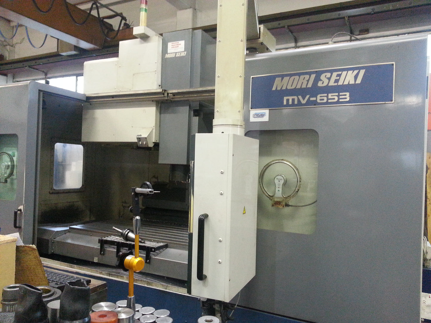 MORI SEIKI MV-650/50 – Centro di lavoro verticale CNC usato il Metalmeccanico Di M