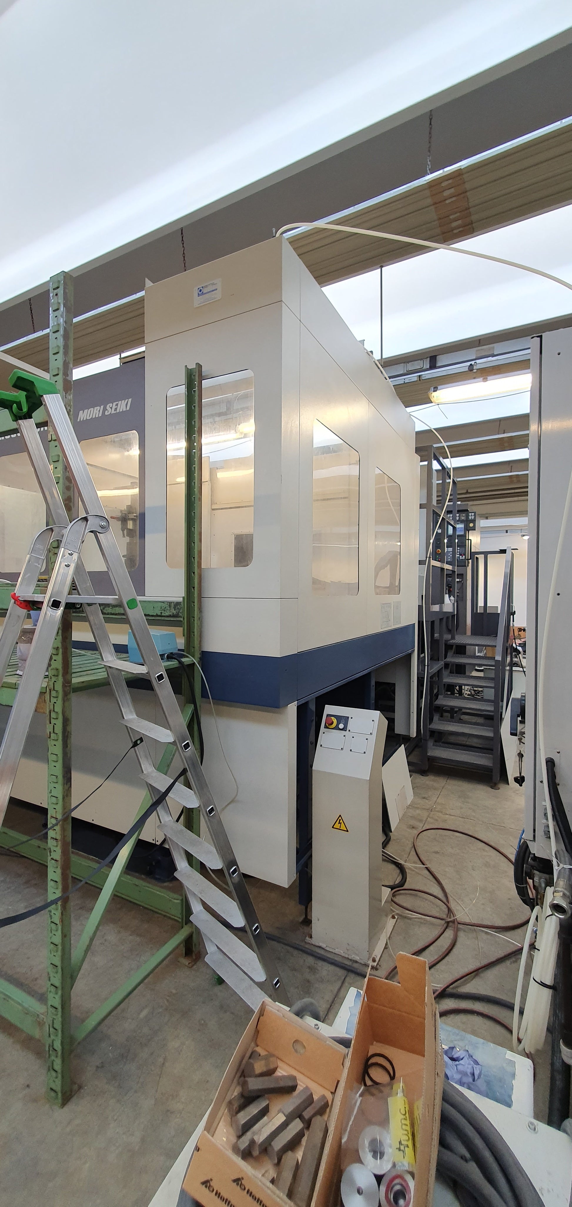 Centro di lavoro orizzontale 5 assi MORI SEIKI SH8000/5AX – Usato il Metalmeccanico Di M