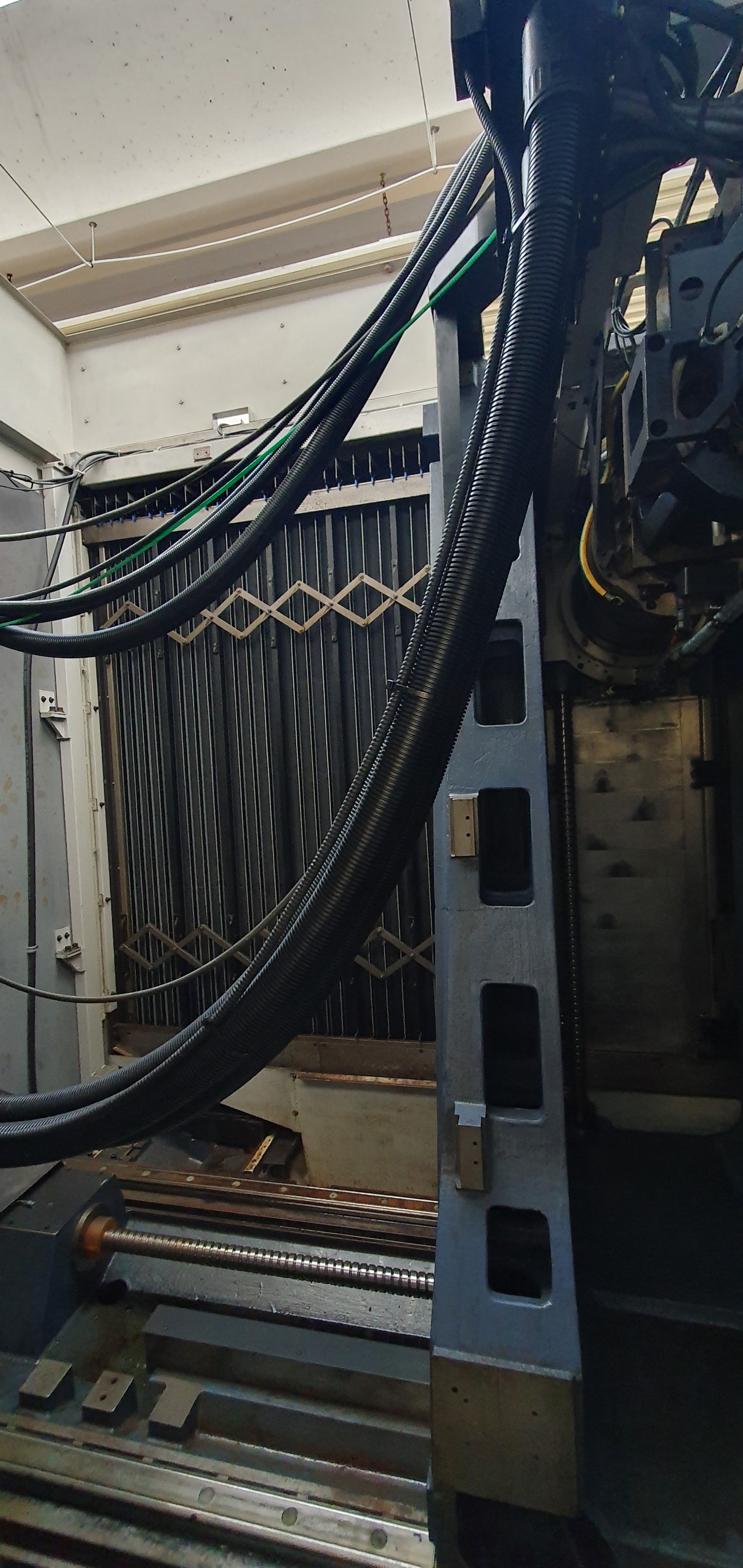 Centro di lavoro orizzontale 5 assi MORI SEIKI SH8000/5AX – Usato il Metalmeccanico Di M