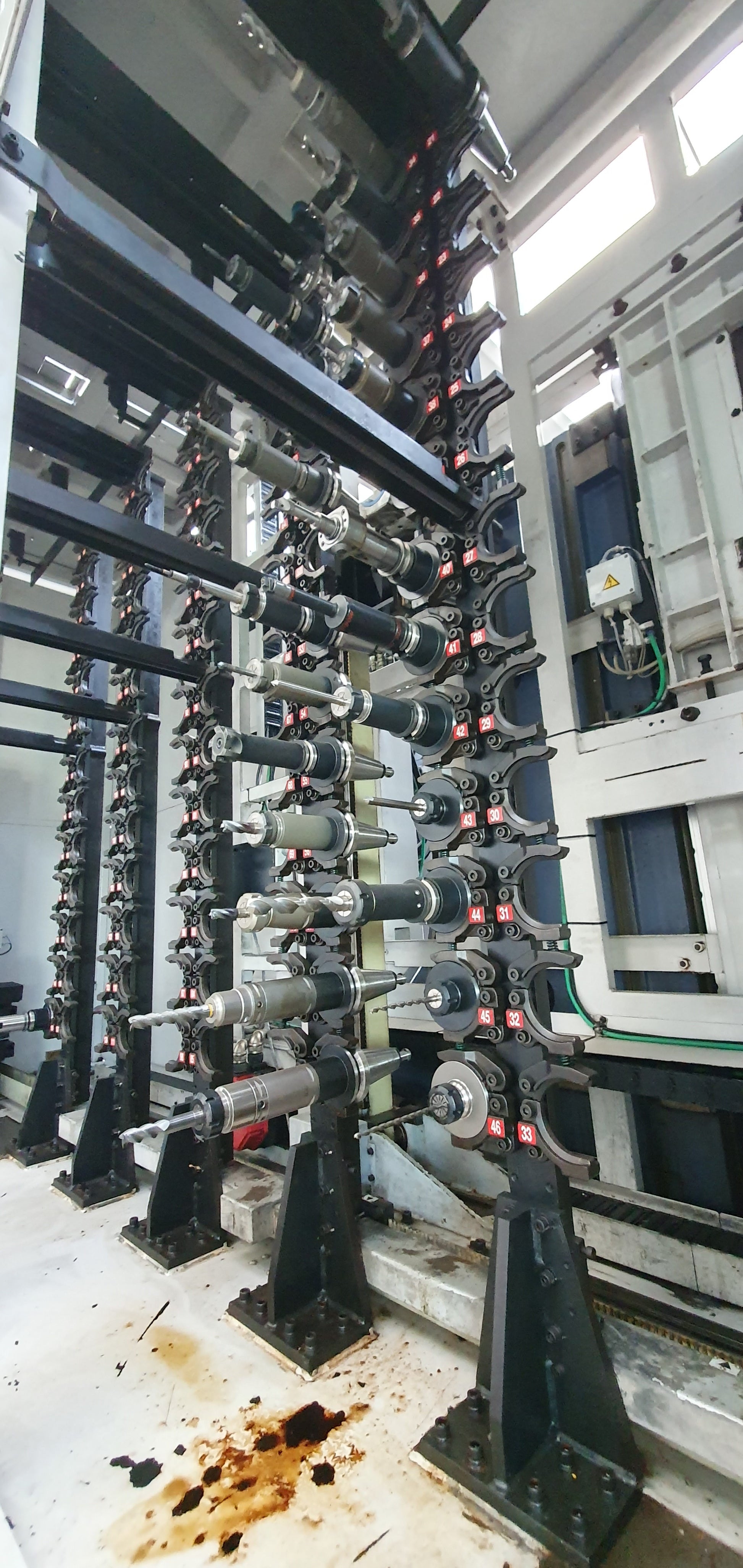 Centro di lavoro orizzontale 5 assi MORI SEIKI SH8000/5AX – Usato il Metalmeccanico Di M