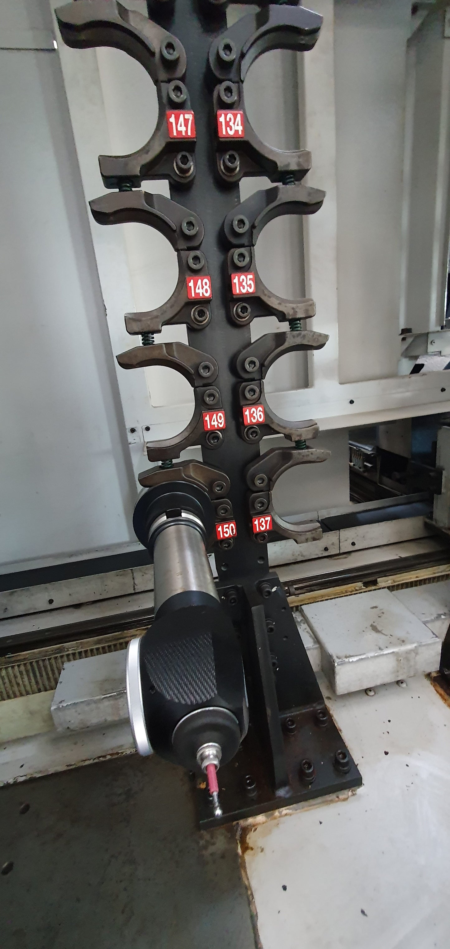 Centro di lavoro orizzontale 5 assi MORI SEIKI SH8000/5AX – Usato il Metalmeccanico Di M