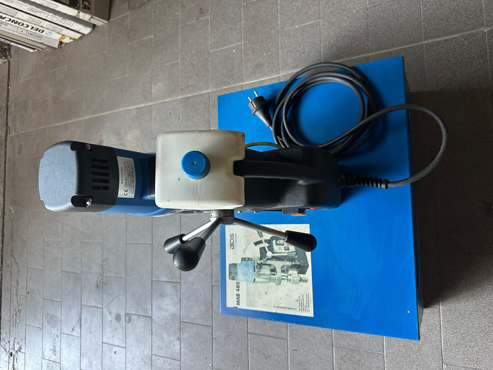 Trapano magnetico BDS Maschinen MAB 485 usato con accessori il Metalmeccanico Di M
