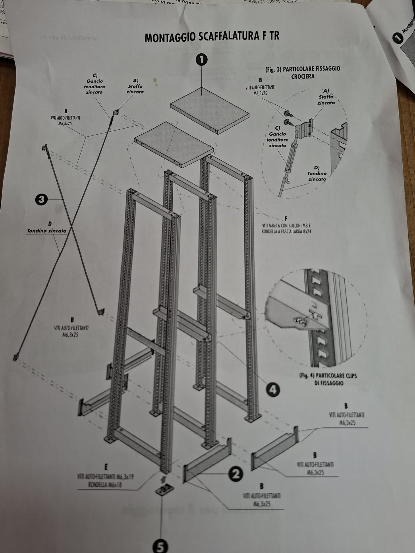 Scaffalature metalliche per magazzino minuteria con cassette in plastica il Metalmeccanico Di M