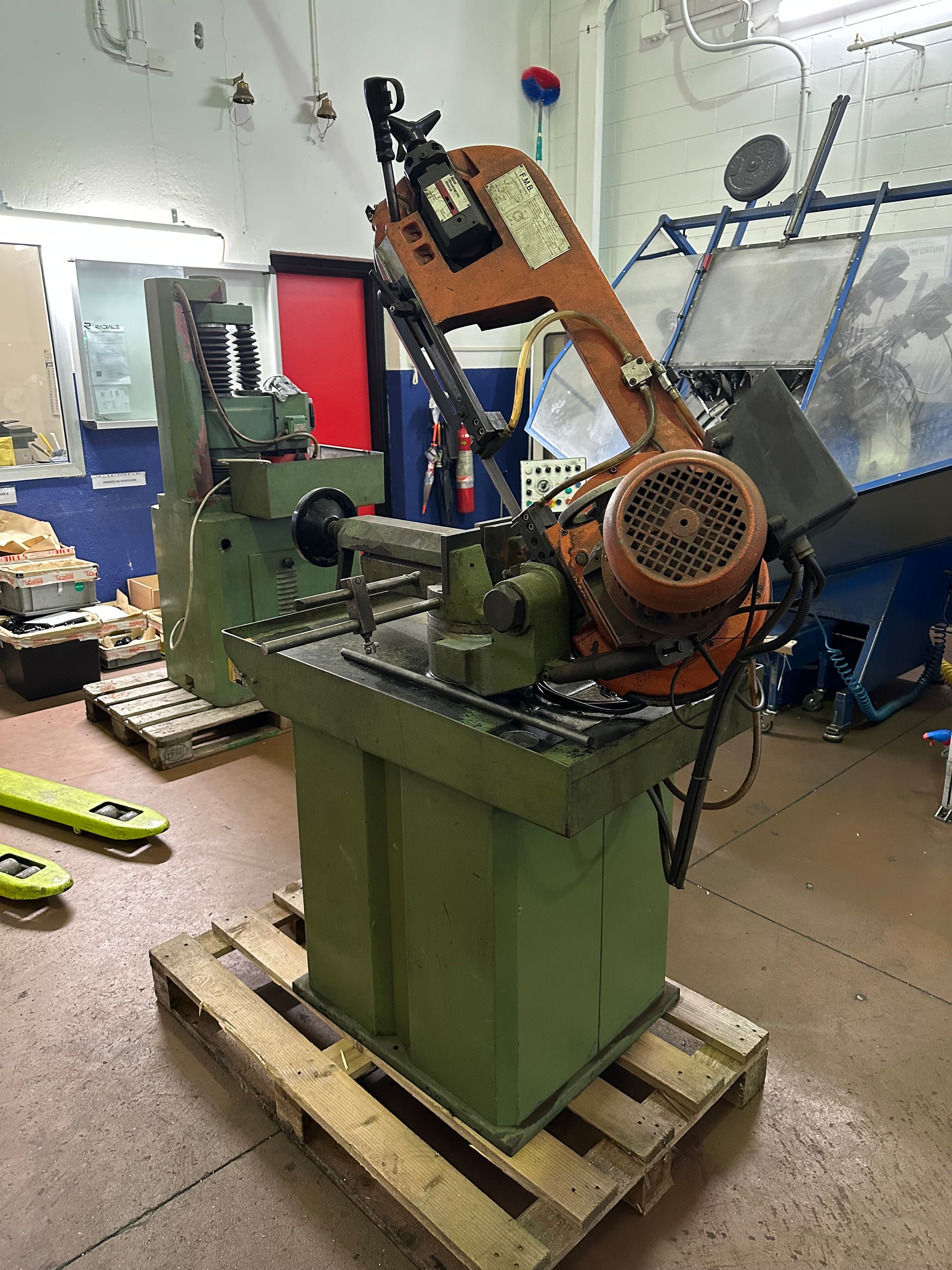 Segatrice a nastro FMB – 380V usata il Metalmeccanico Di M