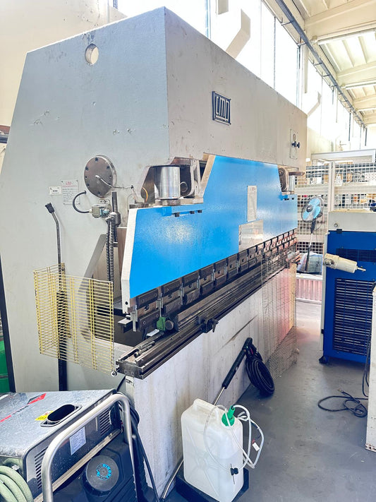 Pressa piegatrice idraulica CMP P30070 H 70 ton usata il Metalmeccanico Di M