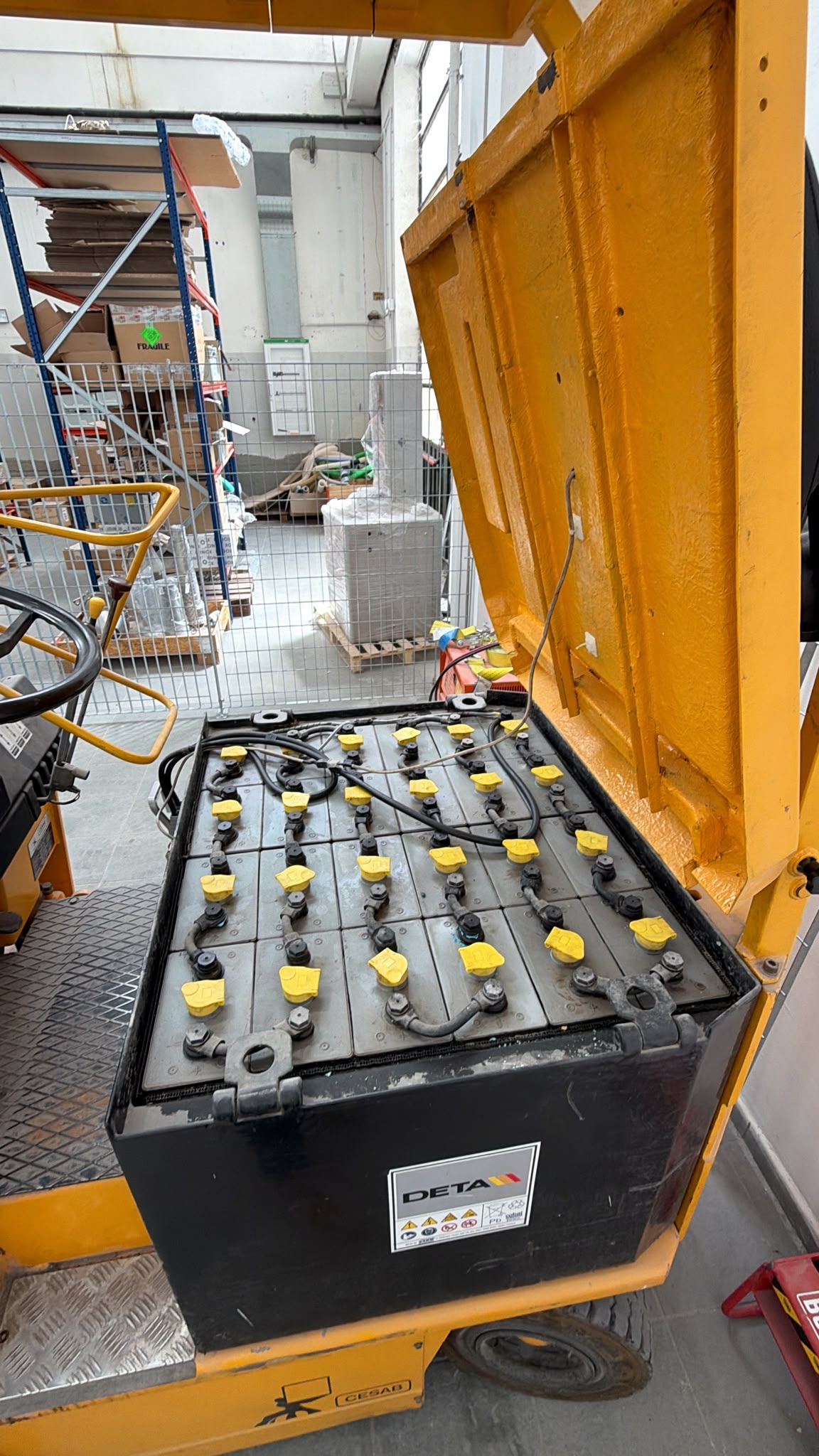 Muletto elettrico CESAB ECO D16-4 usato – Portata 1.600 kg – Montante 4,2 m il Metalmeccanico Di M