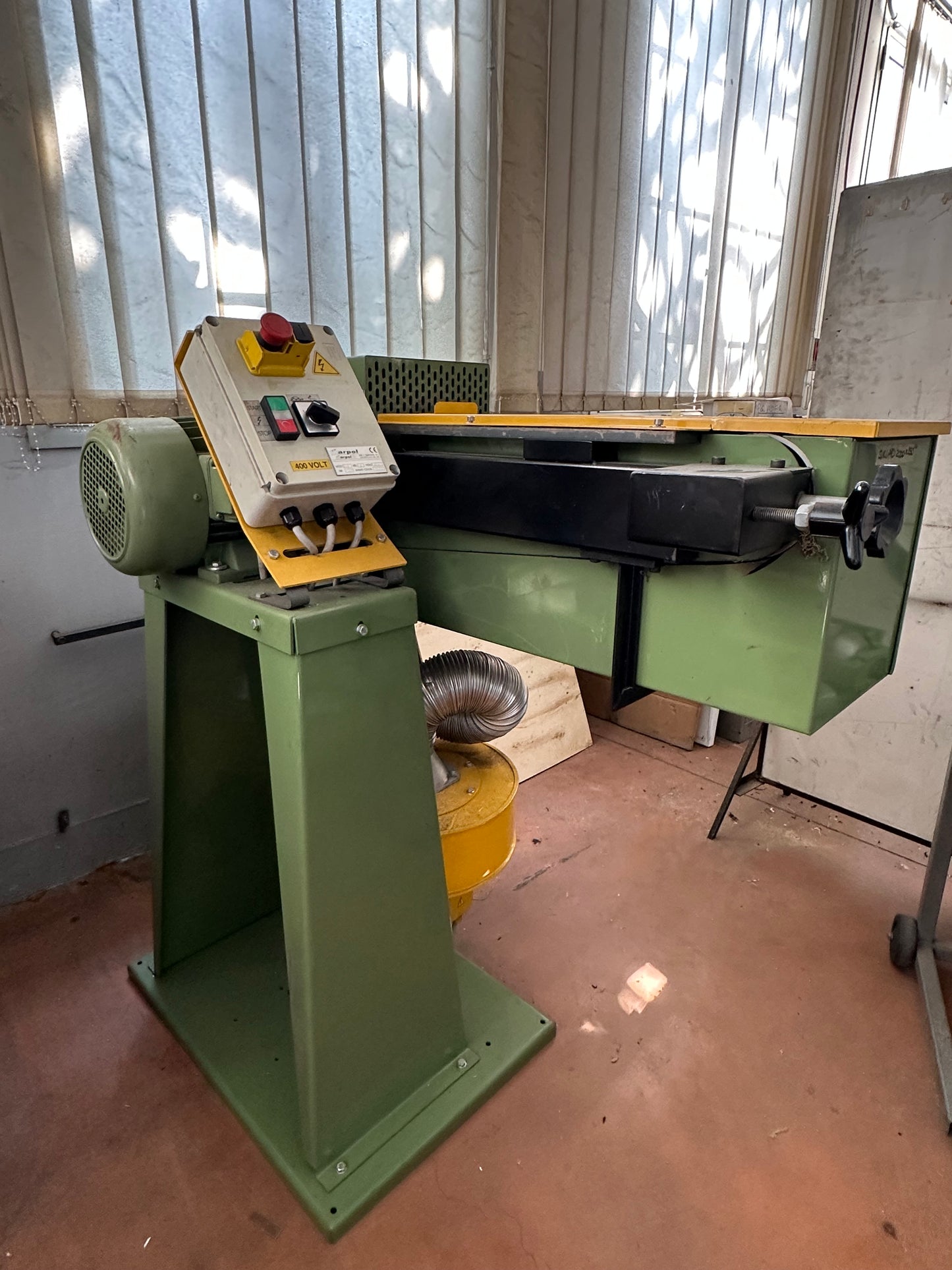 Levigatrice a nastro Marpol R 306 usata 400V il Metalmeccanico Di M