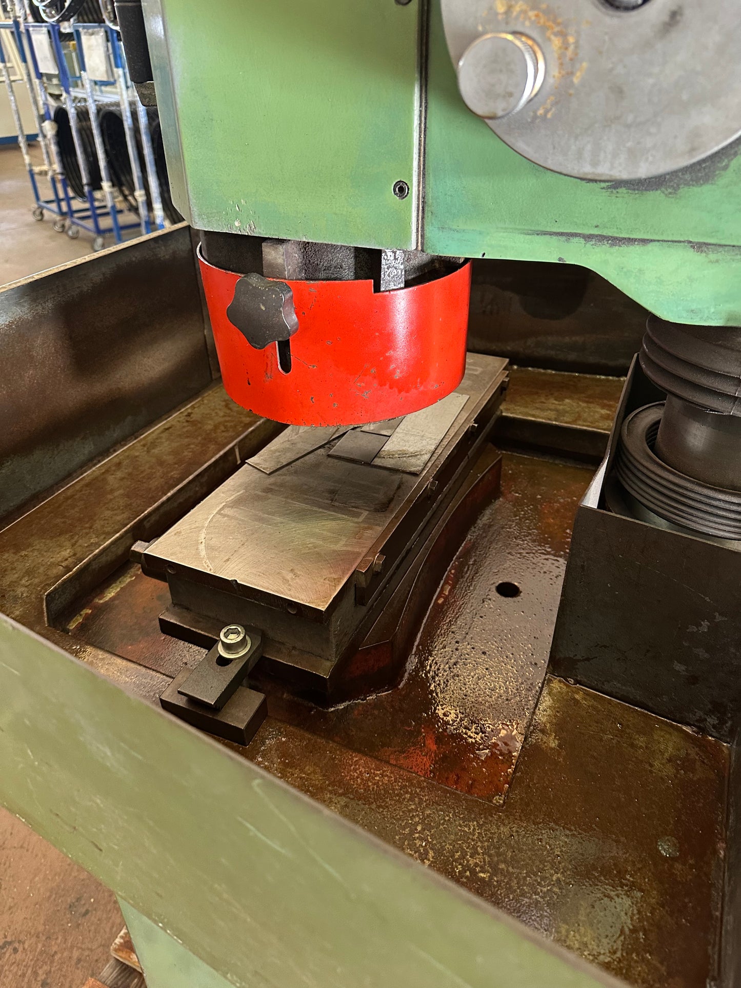 Lapidello LTF – rettifica a mano con piano magnetico – usato il Metalmeccanico Di M