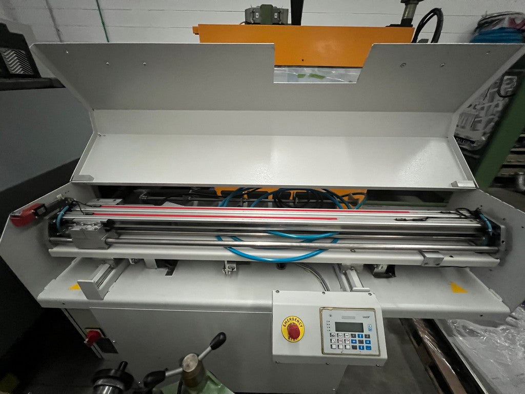 Caricatore automatico di barre BARTEC KFT usato il Metalmeccanico Di M