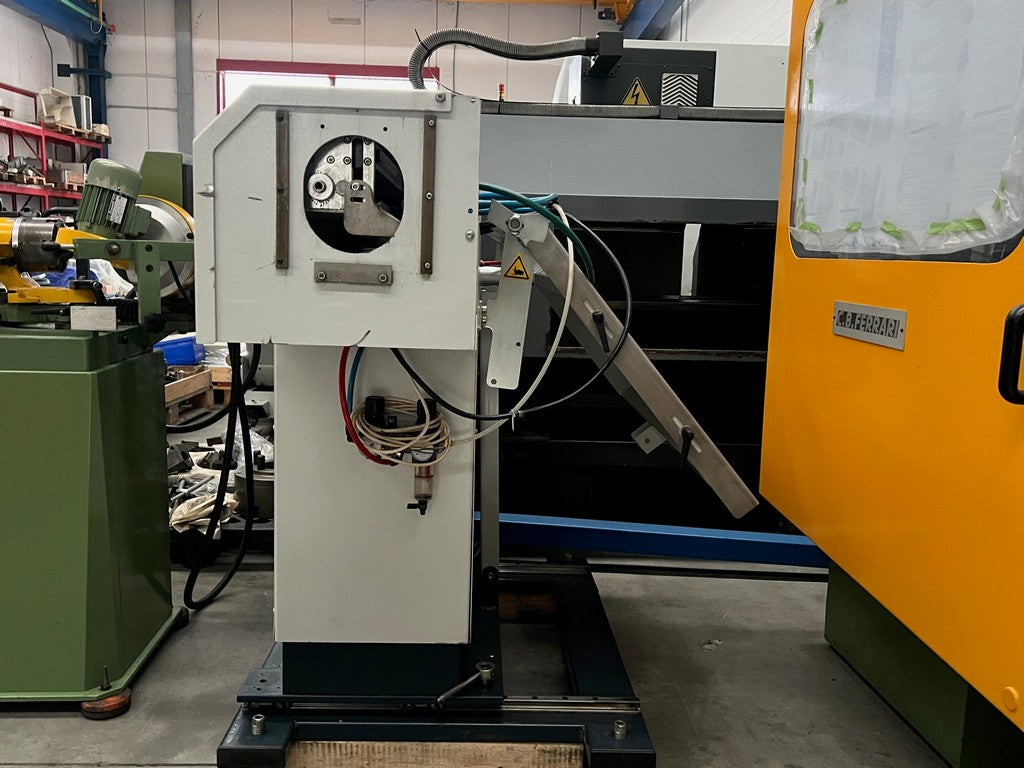 Caricatore automatico di barre BARTEC KFT usato il Metalmeccanico Di M