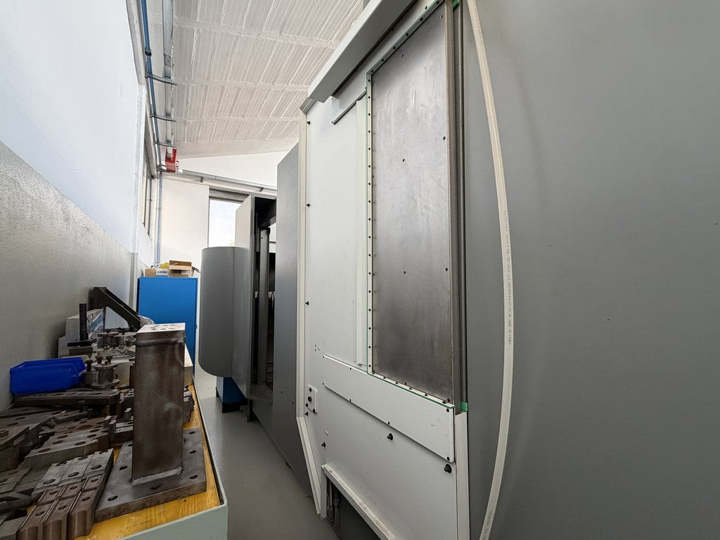 Centro di lavoro 5 assi DMG DMF 220 Linear usato il Metalmeccanico Di M