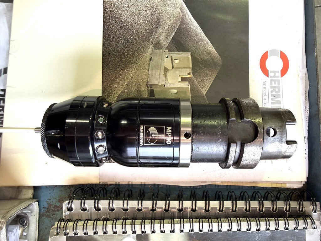 CENTRO DI LAVORO 5 ASSI CONTINUI AD ALTA VELOCITÀ HERMLE C800U USATO il Metalmeccanico Di M