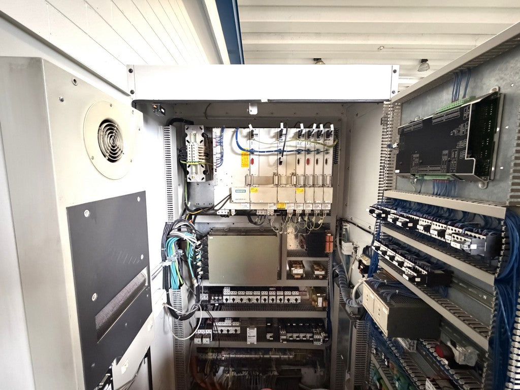 CENTRO DI LAVORO 5 ASSI CONTINUI AD ALTA VELOCITÀ HERMLE C800U USATO il Metalmeccanico Di M