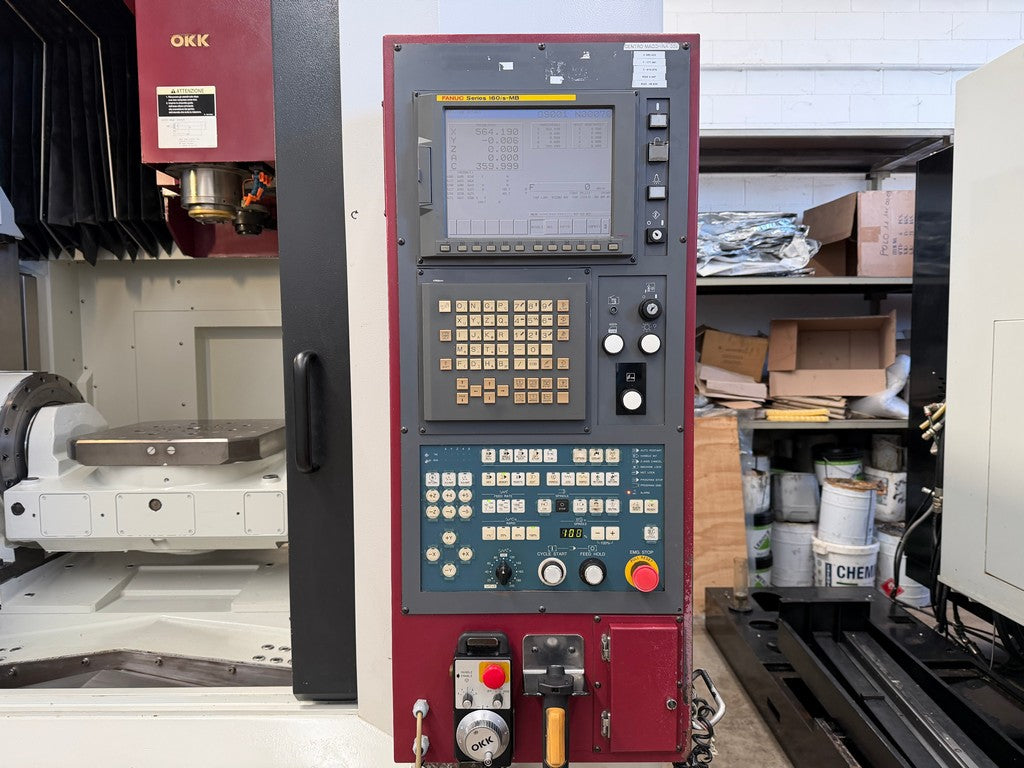 Centro di lavoro 5 assi continui ad alta velocità OKK VP600 5AX usato il Metalmeccanico Di M