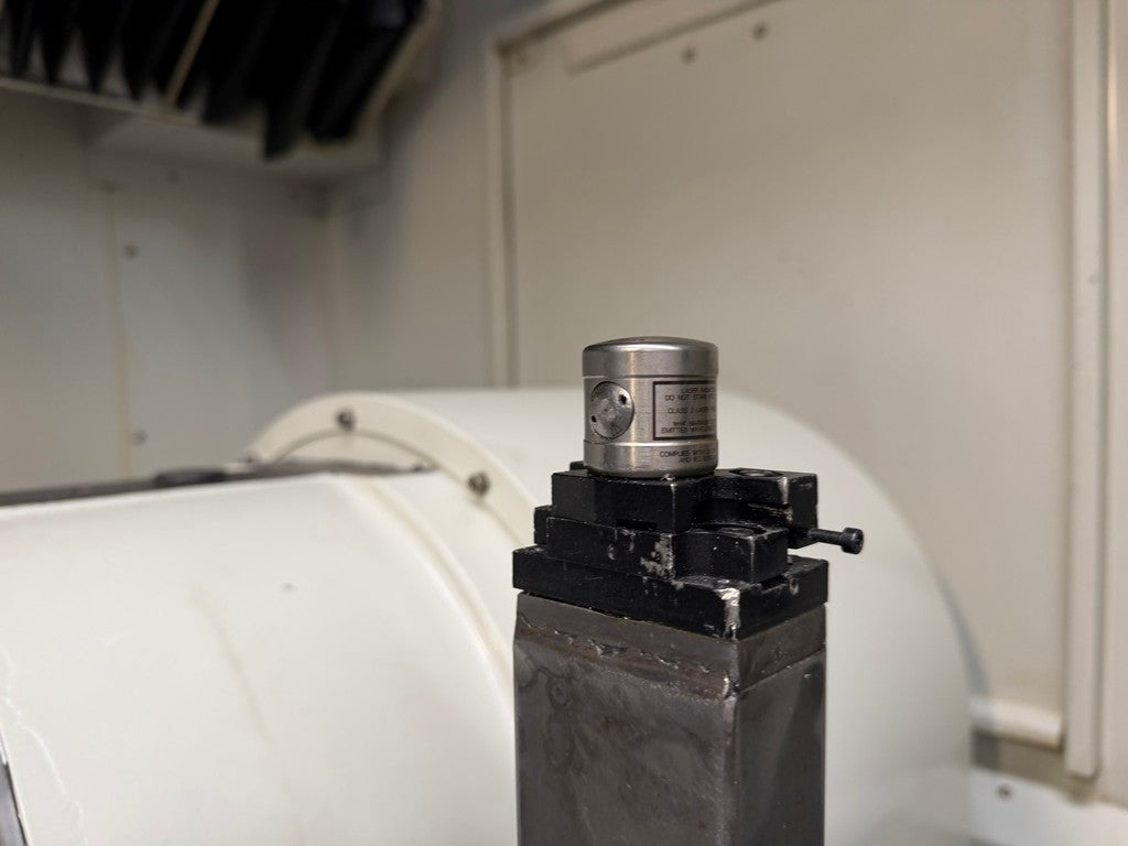 Centro di lavoro 5 assi continui ad alta velocità OKK VP600 5AX usato il Metalmeccanico Di M