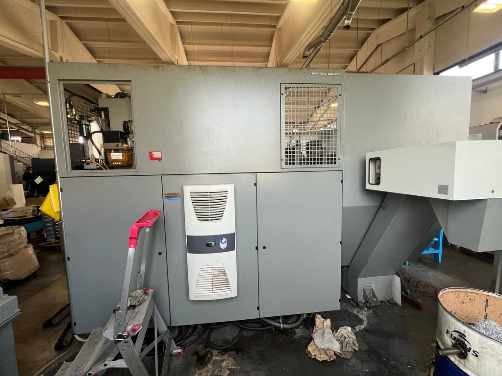 Centro di lavoro 5 assi pallettizzato DMG DMC 60T RS3 usato