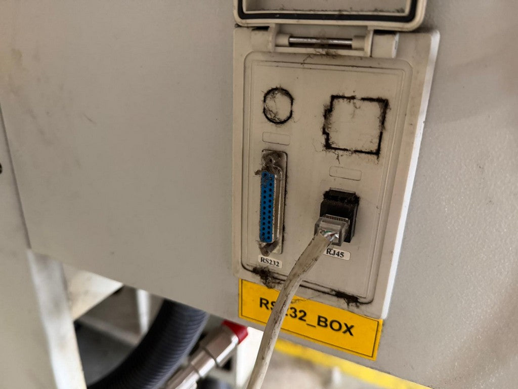 Centro di lavoro verticale BRIDGEPORT XR 1000 usato