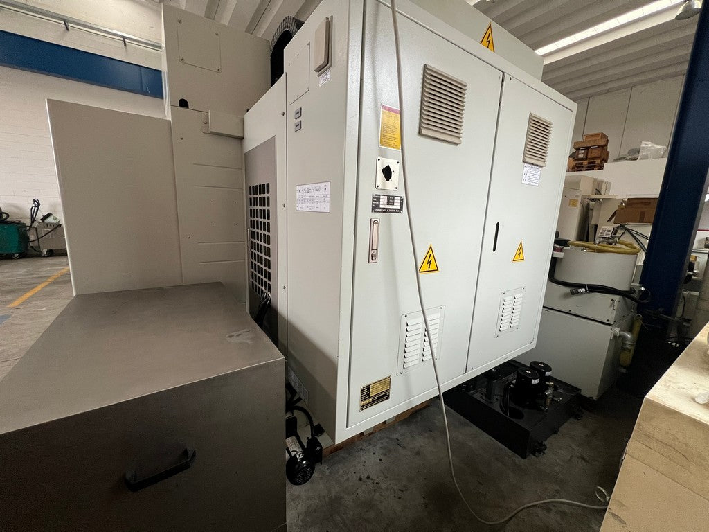 Centro di lavoro verticale MAXIMART Q-13 usato il Metalmeccanico Di M