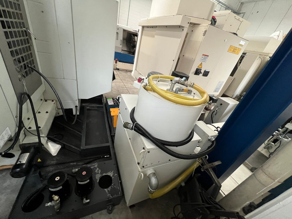 Centro di lavoro verticale MAXIMART Q-13 usato il Metalmeccanico Di M