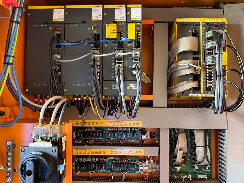 Centro di lavoro verticale QUASER MV 204 II usato il Metalmeccanico Di M