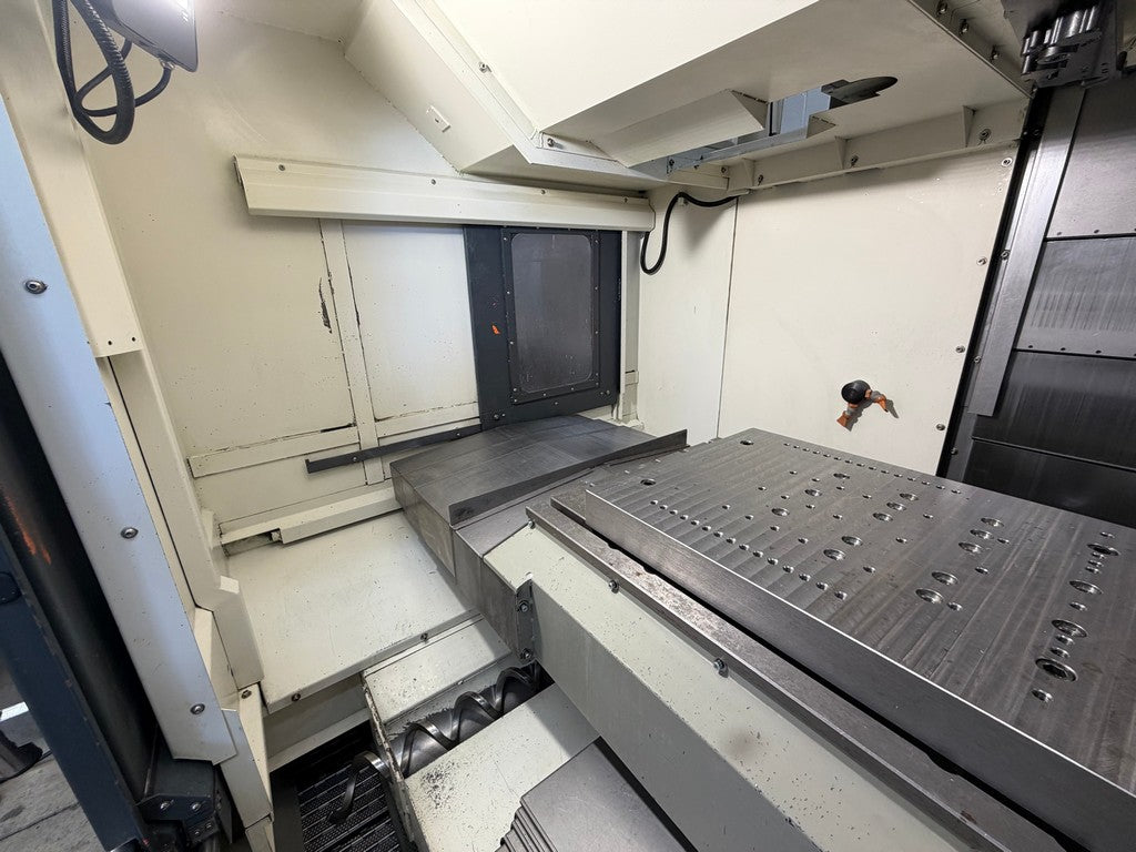 Centro di lavoro verticale VICTOR A110 usato il Metalmeccanico Di M