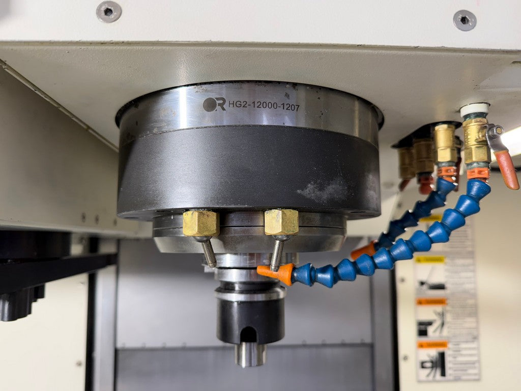 Centro di lavoro verticale VICTOR A110 usato il Metalmeccanico Di M