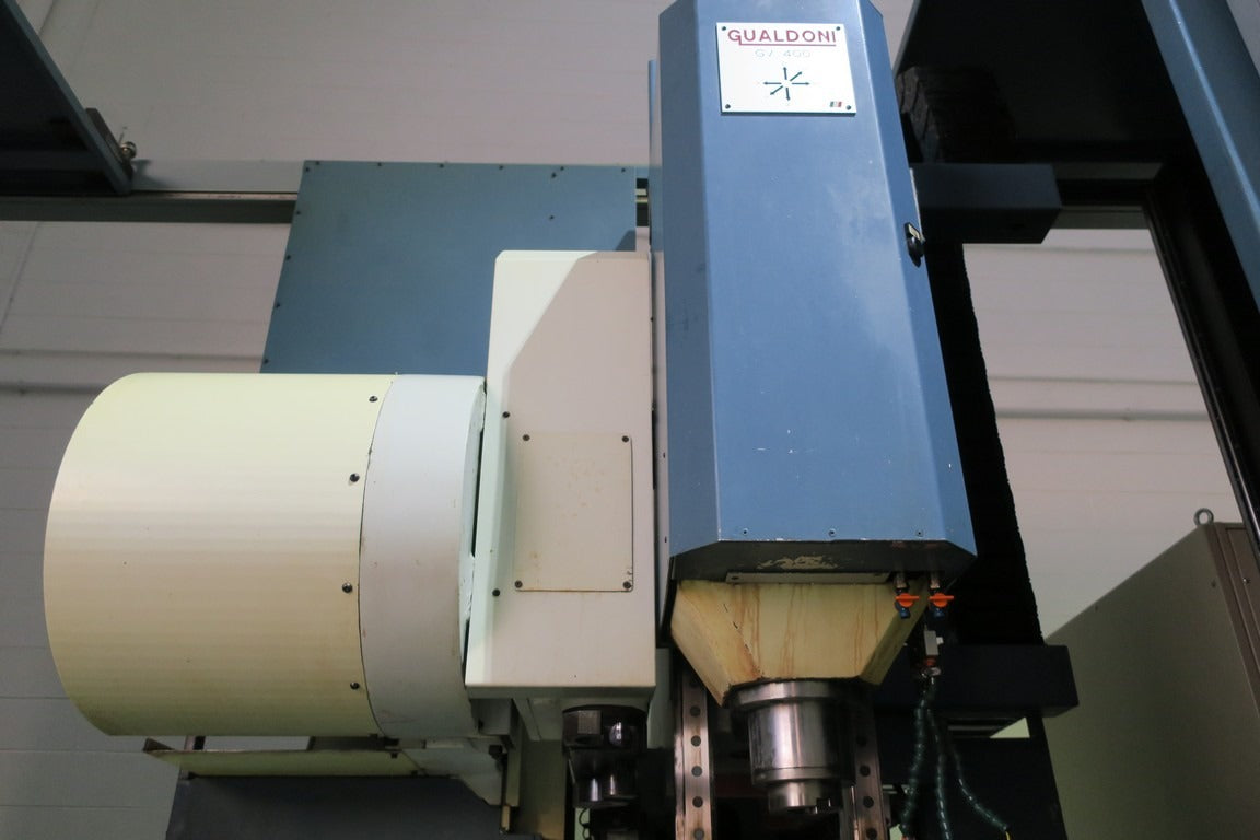 Centro di lavoro verticale a montante mobile GUALDONI GV 400 usato il Metalmeccanico Di M