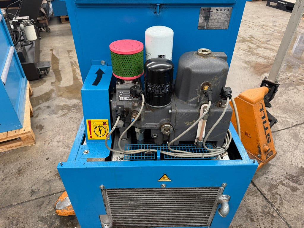 Compressore rotativo silenziato GARDENER DENVER L11 10A usato il Metalmeccanico Di M