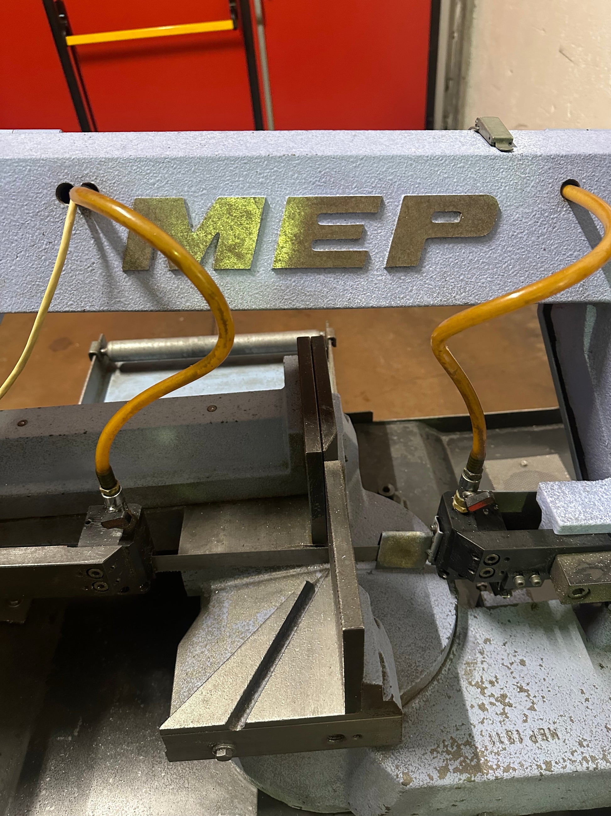 Segatrice a nastro MEP SHARK 281 SXl evo usata il Metalmeccanico Di M