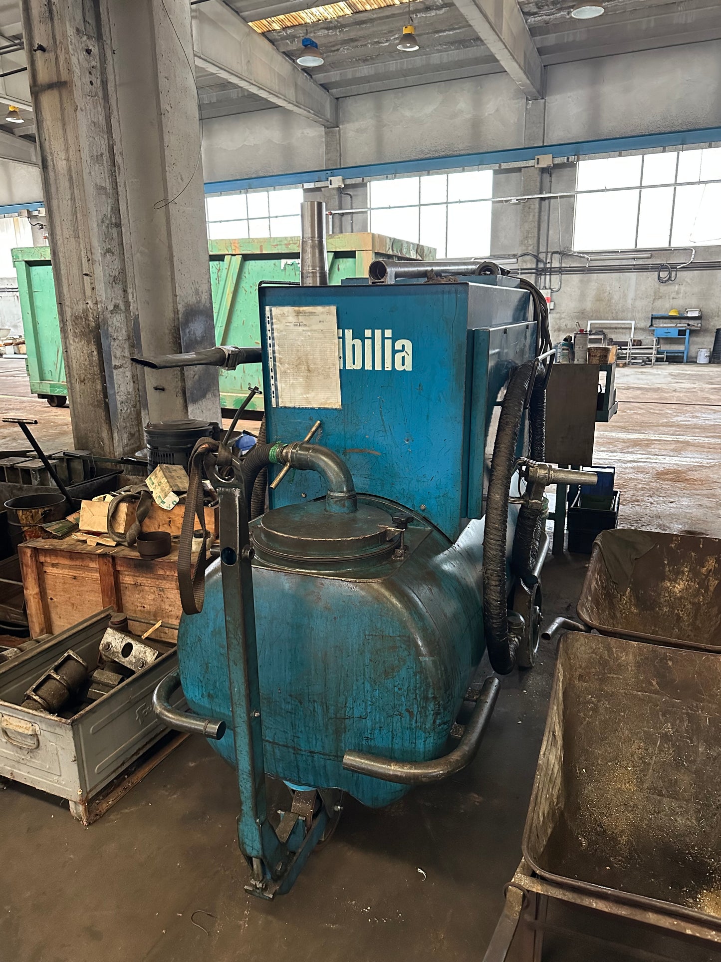 Aspiratori industriali SIBILIA per recupero liquidi da macchine utensili il Metalmeccanico Di M