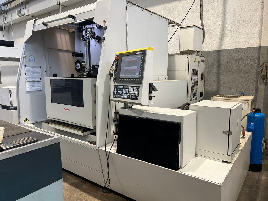 Elettroerosione a filo FANUC mod. ALFA 1-iD usata