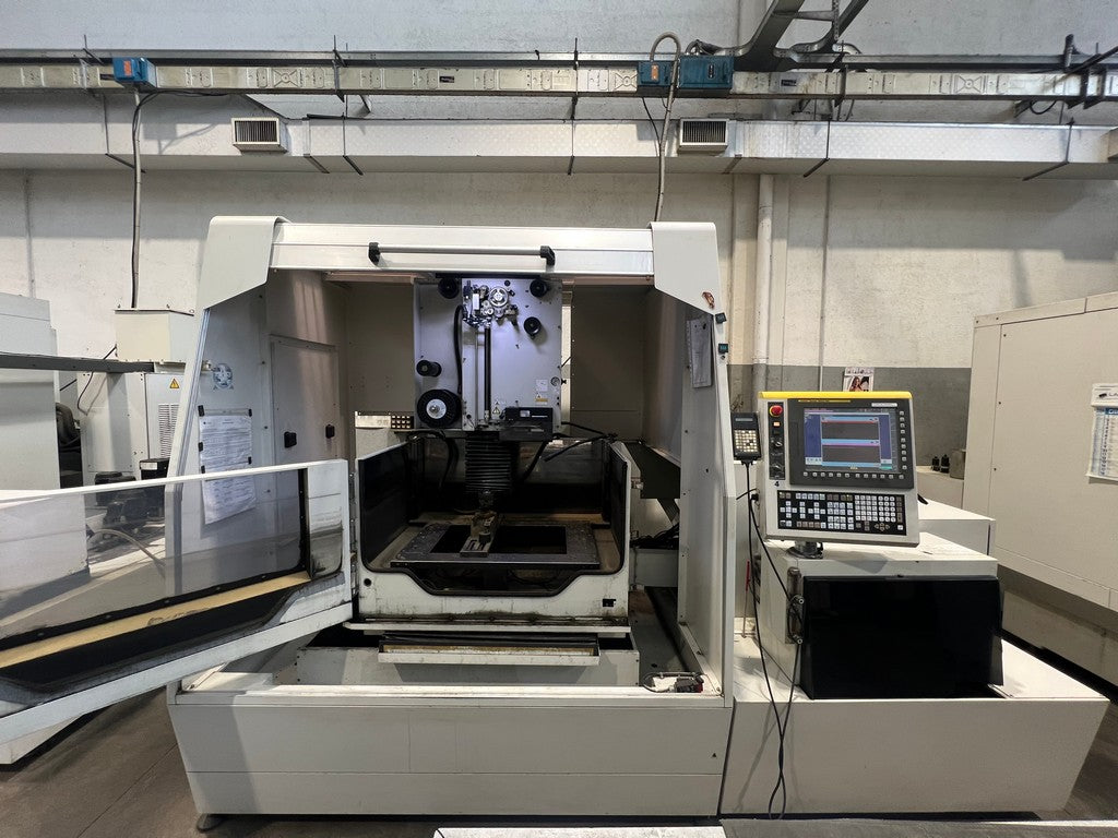 Elettroerosione a filo FANUC mod. ALFA 1-iD usata