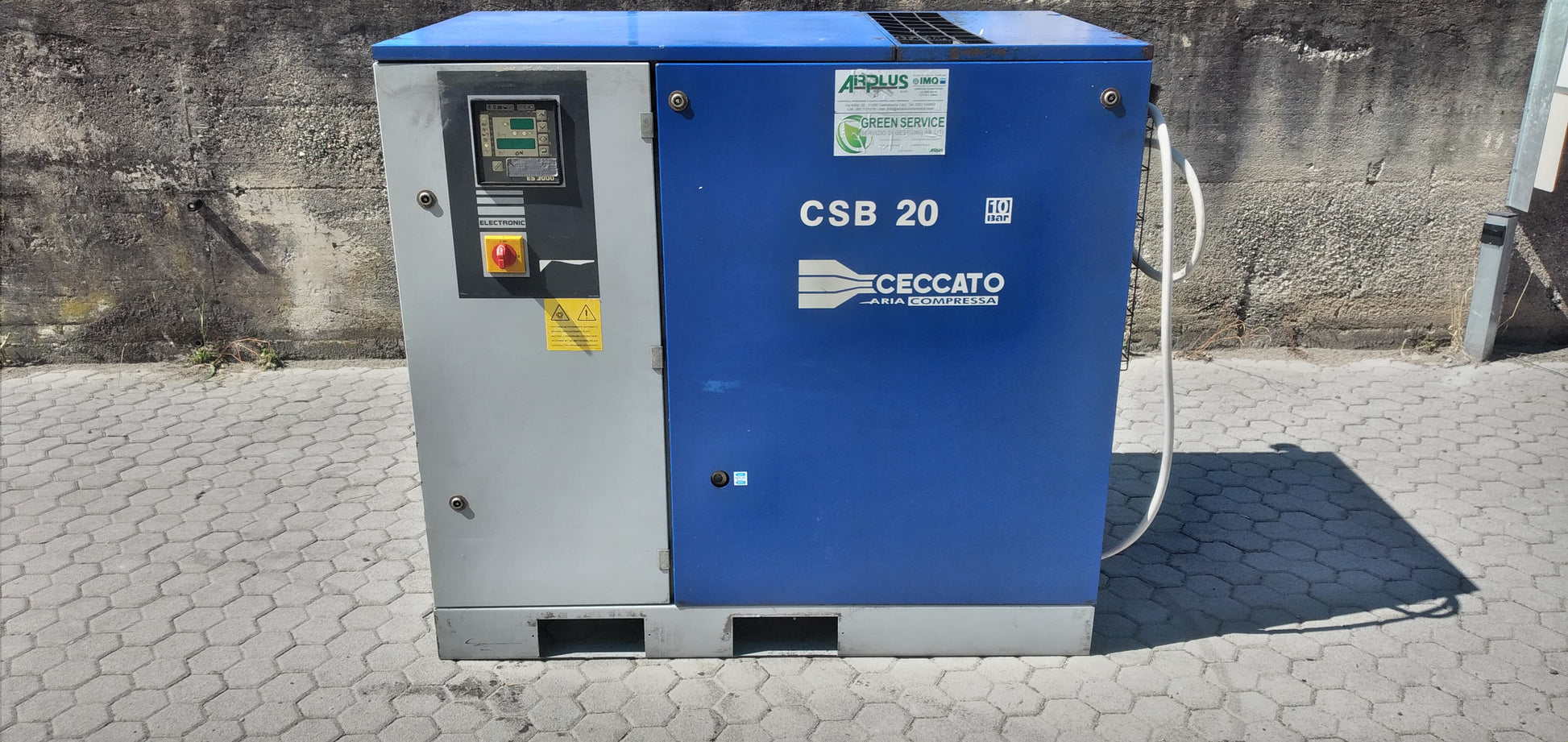 CECCATO CSB 20 (2005) – Compressore a vite 15 kW (20 HP) – 10 bar – 2200 l/min – USATO REVISIONATO (0 ore) – Garanzia 6 mesi il Metalmeccanico Di M