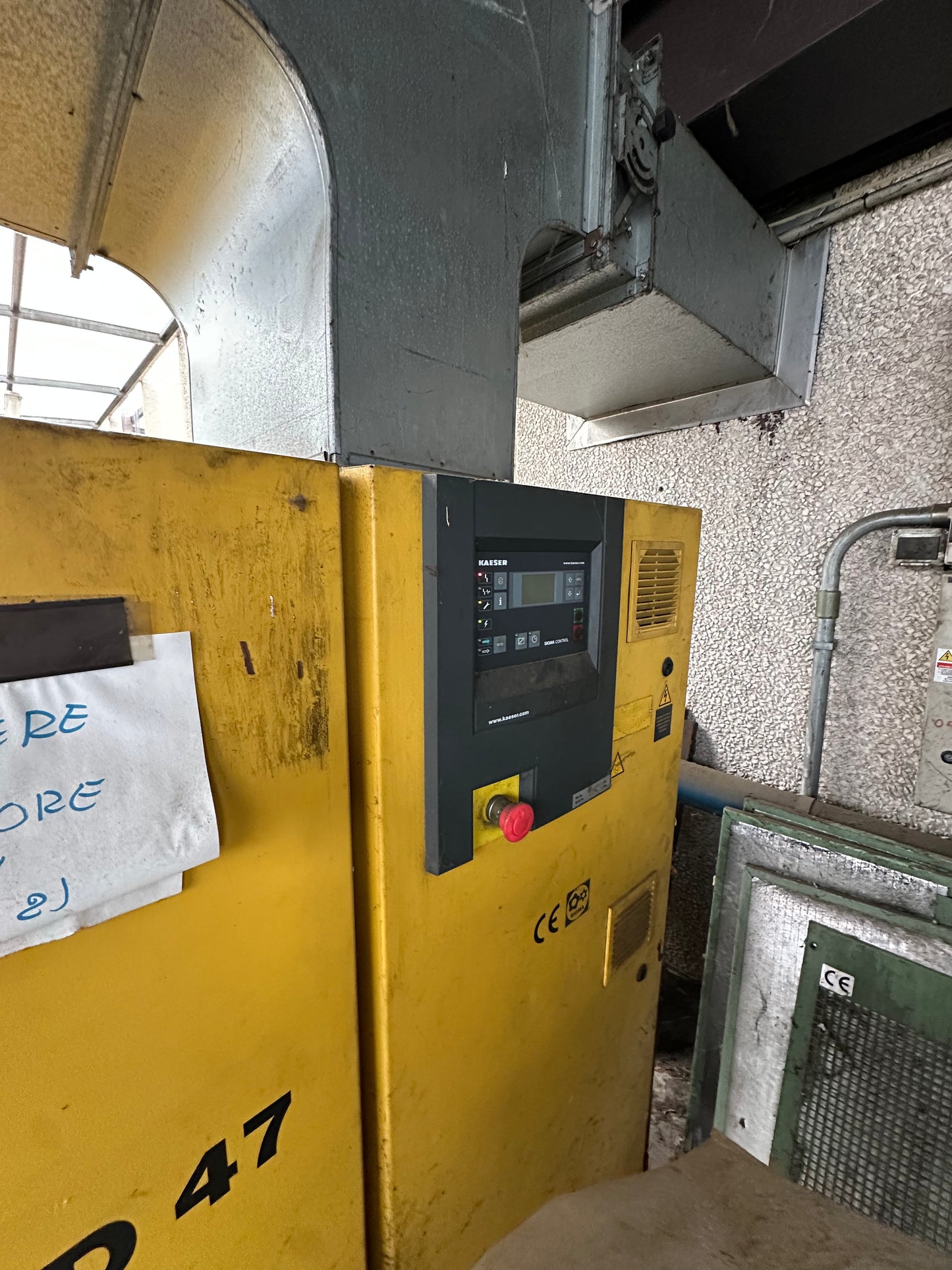 Compressore a vite KAESER ASD 47 SFC Usato