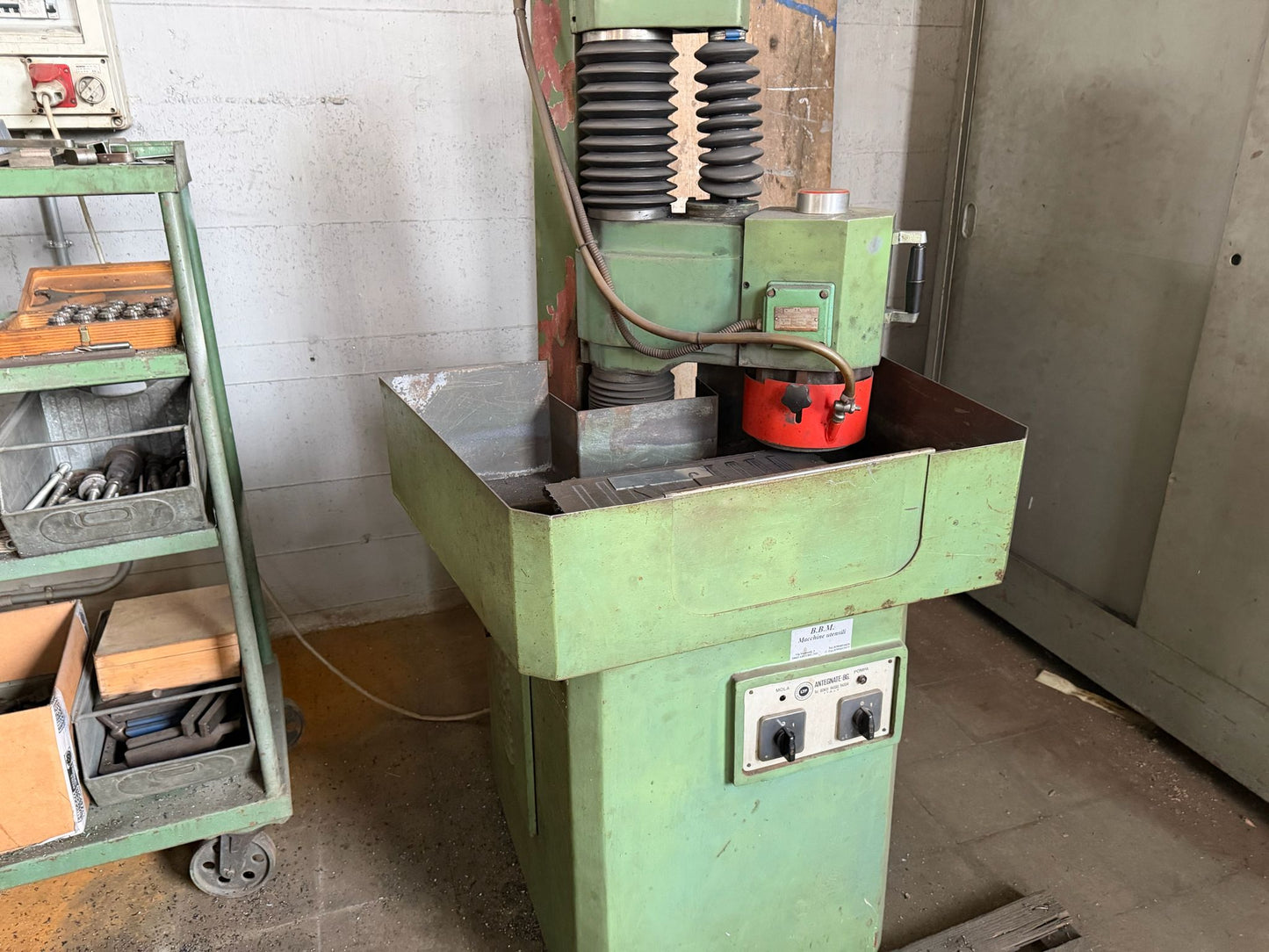 Lapidello LTF – rettifica a mano con piano magnetico – usato