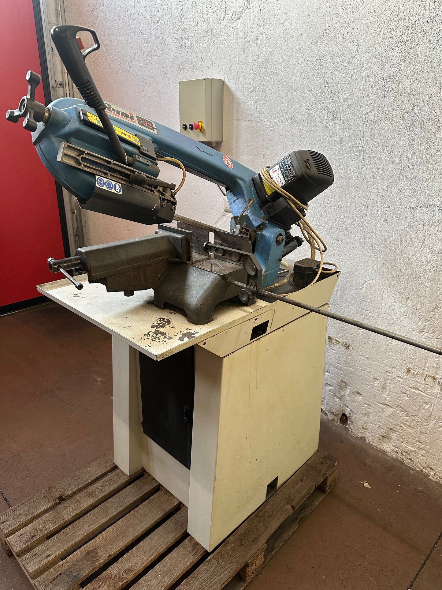 Segatrice a nastro FEMI 792 – 220V usata il Metalmeccanico Di M