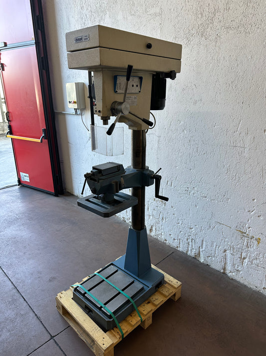 Trapano a colonna BIMAK 22 F0 usato a norme CE il Metalmeccanico Di M