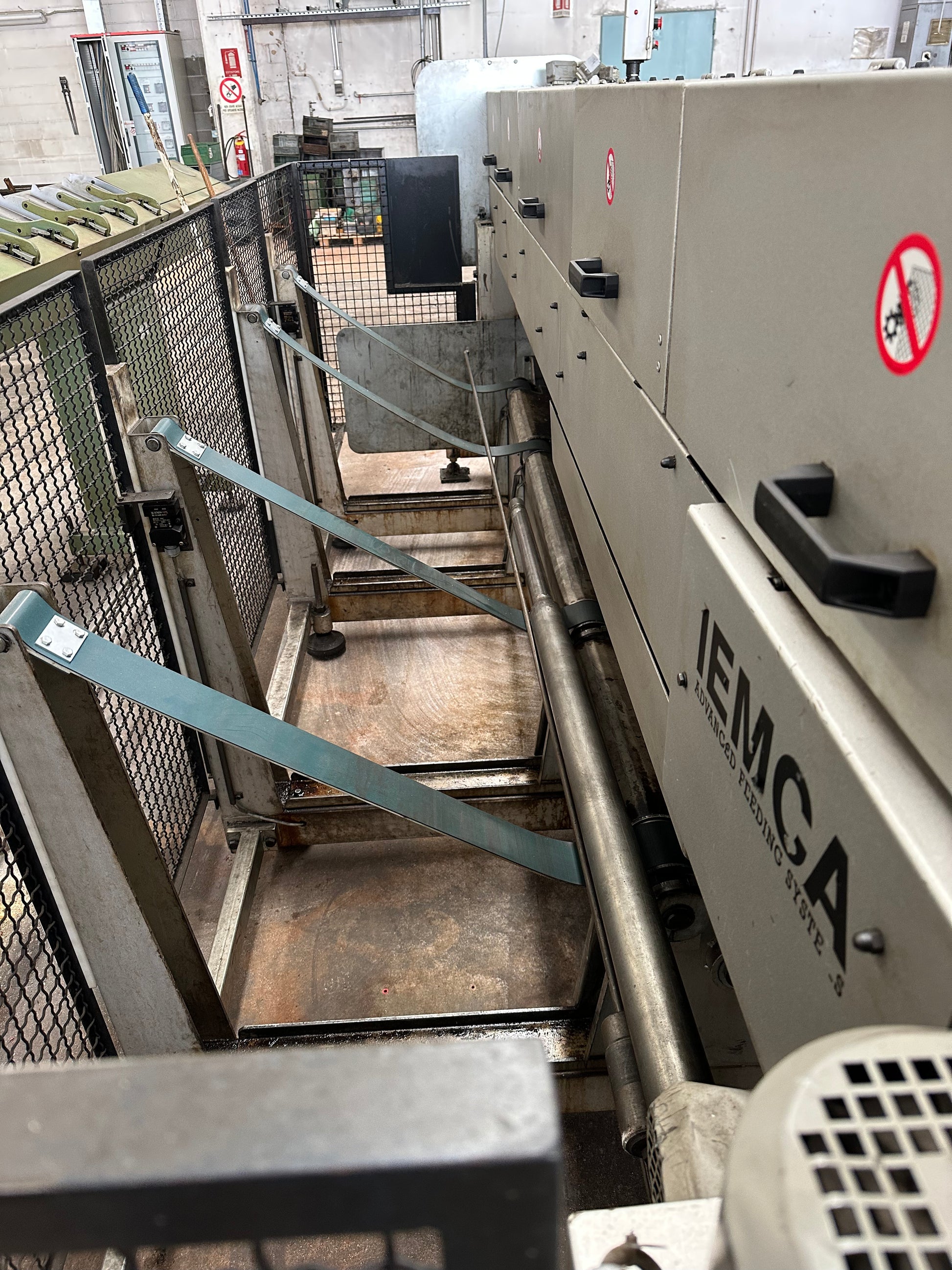 Caricatore barre IEMCA PRA 100 usato – Per torni plurimandrino – Barre 20/100 mm il Metalmeccanico Di M