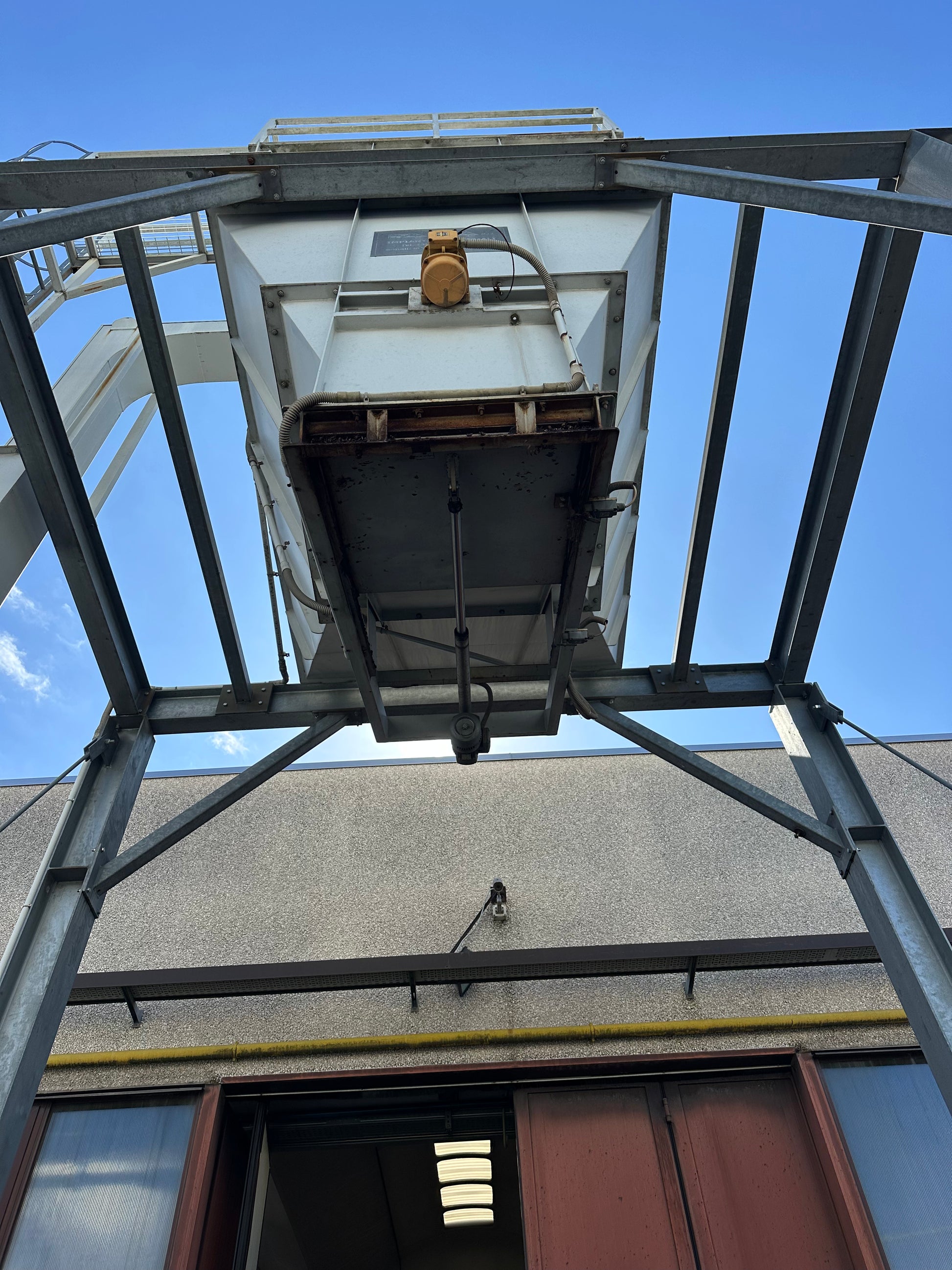 Impianto Completo Truciolo FAMA usato – Silos 15 m³ + Centrifuga 500 kg/h recupero olio il Metalmeccanico Di M