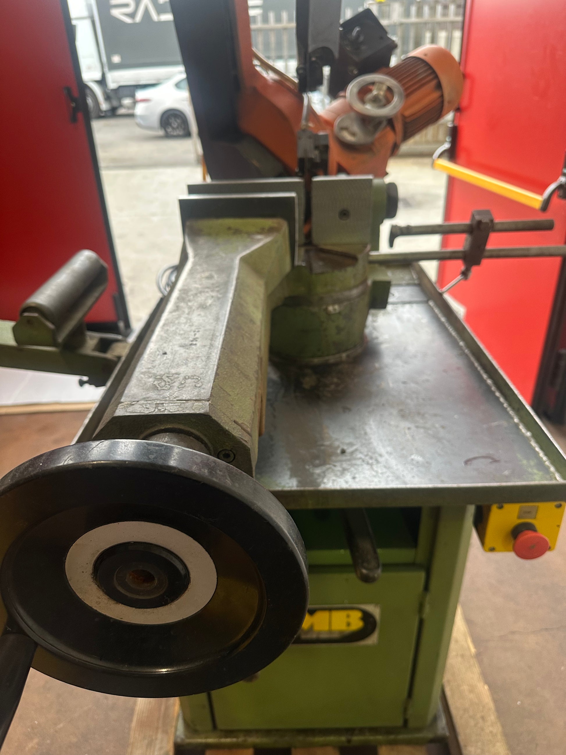 Segatrice a nastro FMB – 380V usata il Metalmeccanico Di M