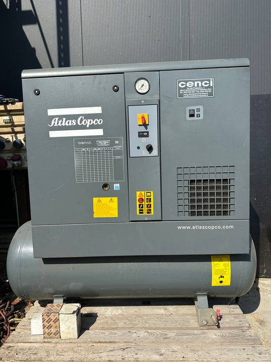 Compressore a vite Atlas Copco GX4 FF usato con essiccatore e serbatoio – 4 kW, 10 bar, anno 2008 il Metalmeccanico Di M